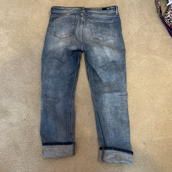 Kut From The Kloth Catherine Boyfriend Torn Jeans - Picture 4 of 6